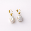 Lumière Pearl Earrings