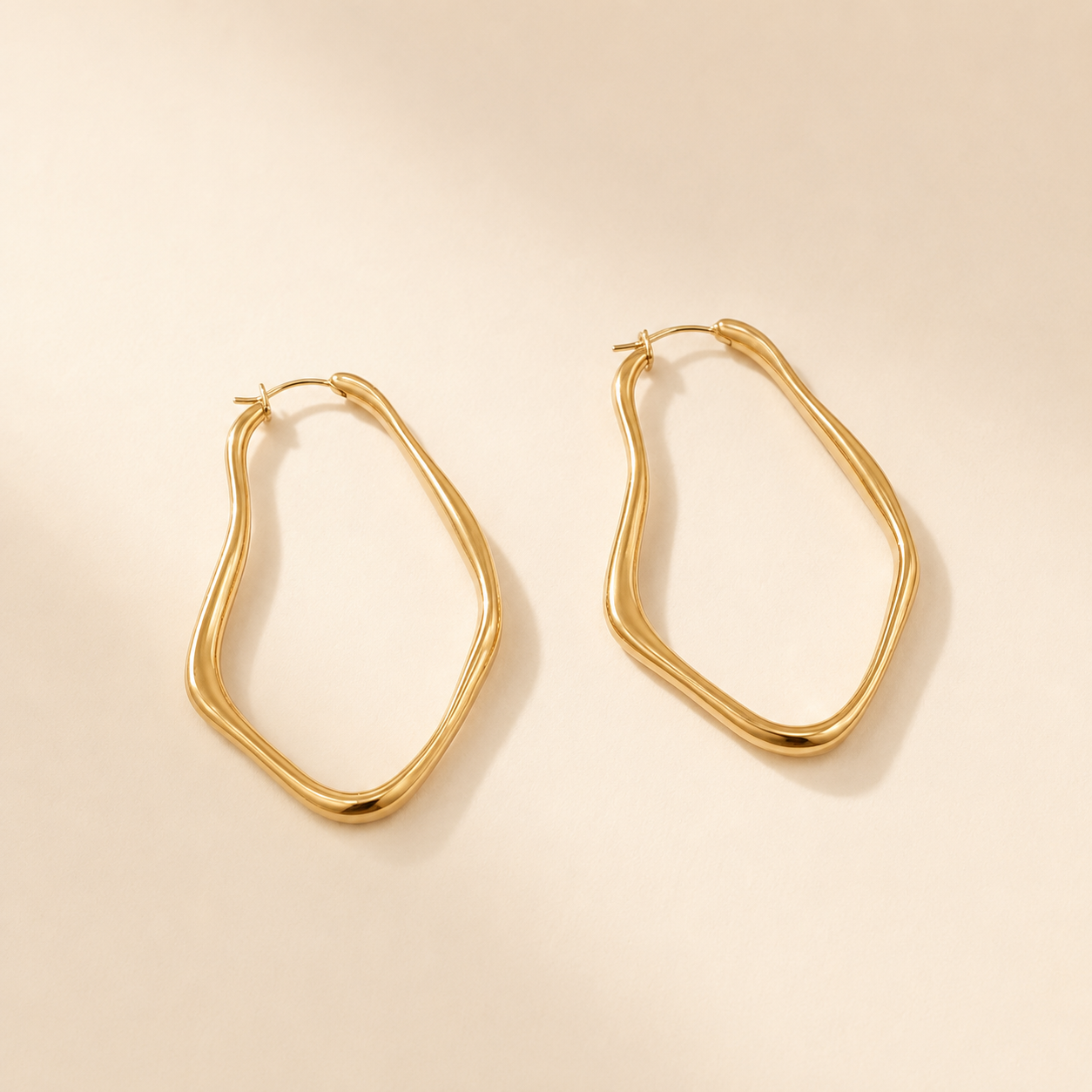 Sculpt Hoop Earrings